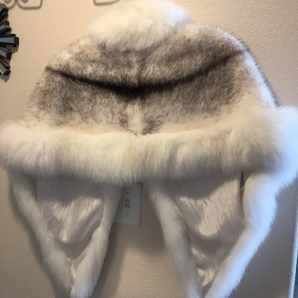 Mink fur shawl - Picture 7 of 8